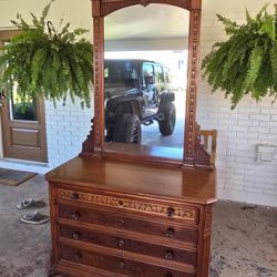 Antique Wooden Dresser With Mirror 