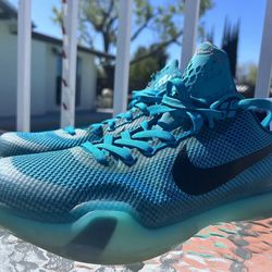 Kobe Bryant Nike Shoes Size 13 5am Flight Low Tops