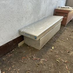 Tool Box For Ful  Sise. Truck