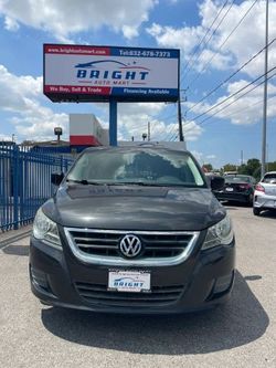 2012 Volkswagen Routan