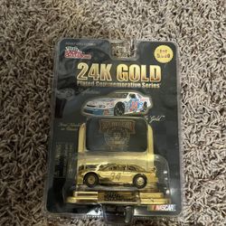 24K gold vintage Limited edition car *NOT REAL GOLD*
