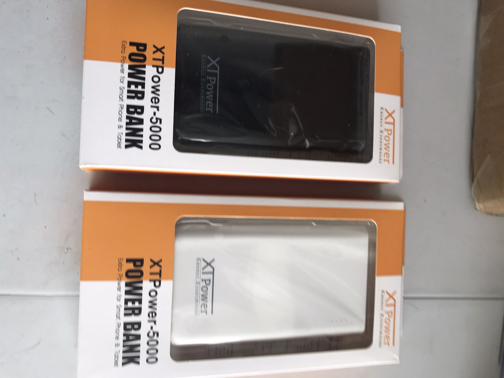 5000 MAH power bank.