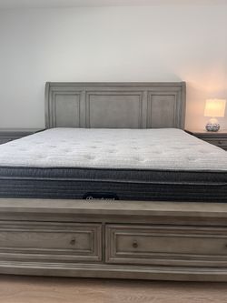 Bedroom Set