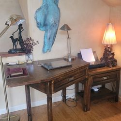 ANTIQUE WOOD DESK FOR SALE 