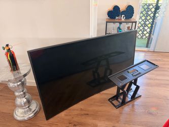 FOR SALE: Samsung 65” Curved 4K UHD Smart TV – $350