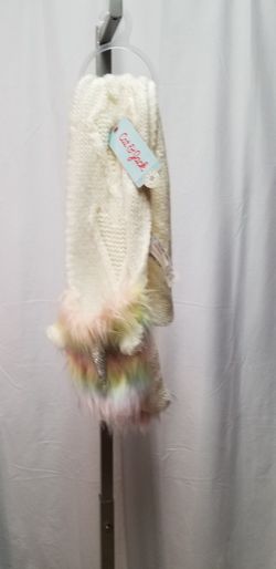Cat and jack girls scarf / hand warmer