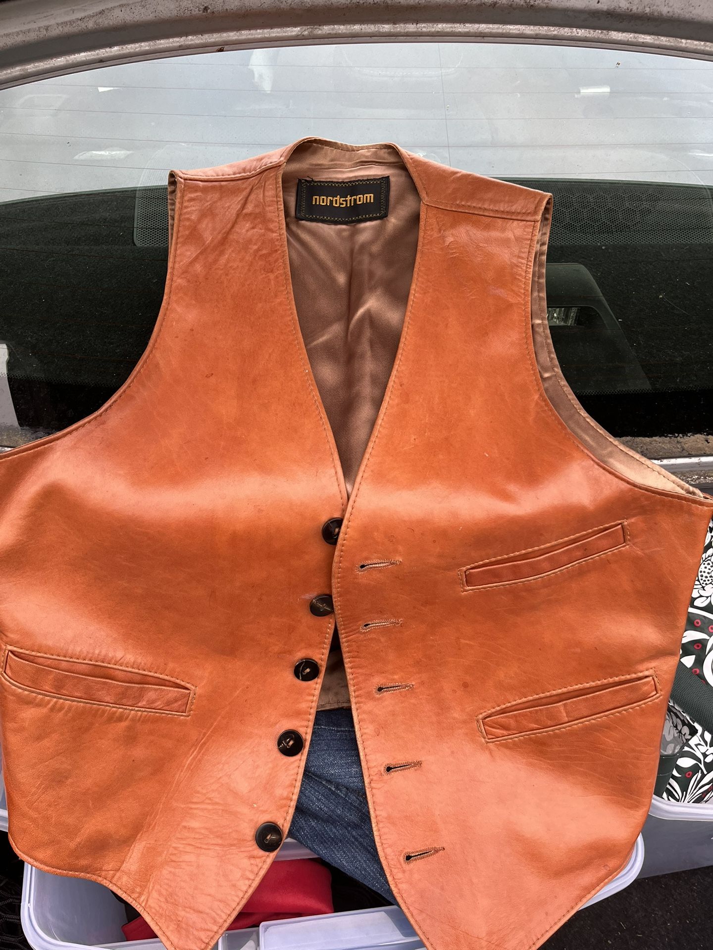 Beautiful Vintage Nordstrom Leather Vest!!!