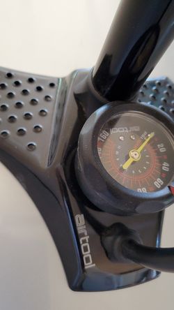 Airtool 326cc. Like New 15.Firm.