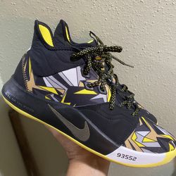 Nike PG 3 Authentic Mamba  Mentality “Very Rare”Size 10 new 