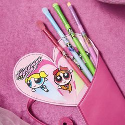 PowerPuff Makeup Brushes With Carrying Case 