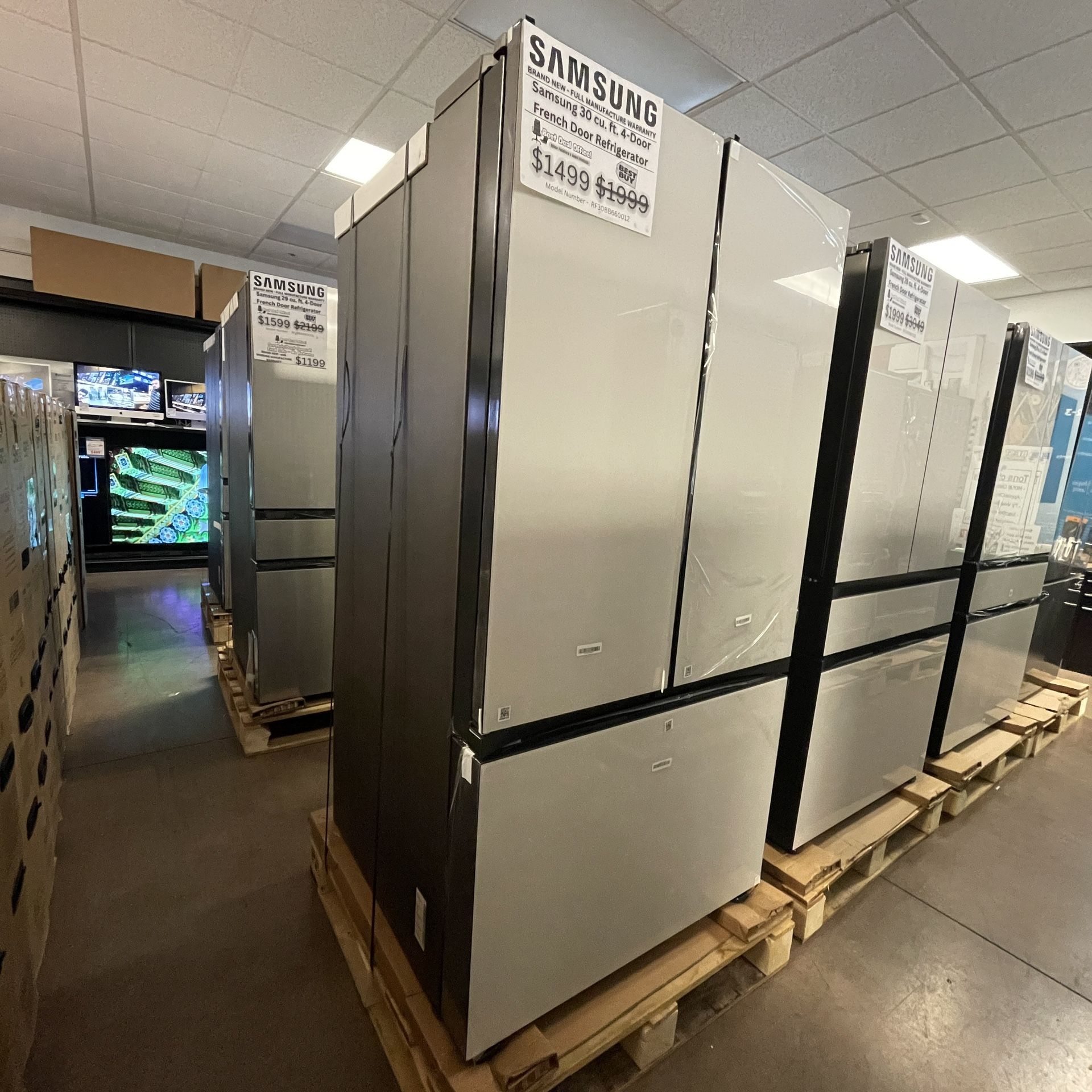 Samsung Bespoke 30 cu. ft. French Door Refrigerator with Freezer Drawer! Brand New with Warranty!