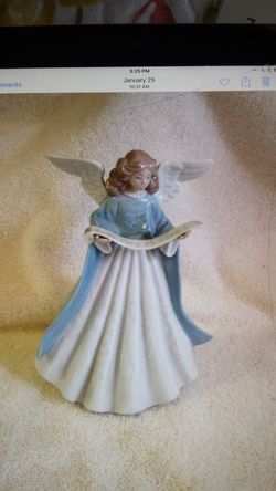 LLADRO HOLIDAY ANGEL