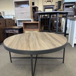 Round Coffee Table, Brand New, Fully Assembled & Ready to Take  Price: $65 | Condition: Brand New | Model: A26 (1) ✨ Product Details  • Overall Dimens