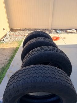 Set of 4 Goodyear Wrangler Tires -Like NEW