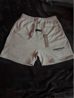 White Essentials Short/Fear of God