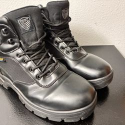 Sketchers  10.5 Non Slip Men’s Workboots