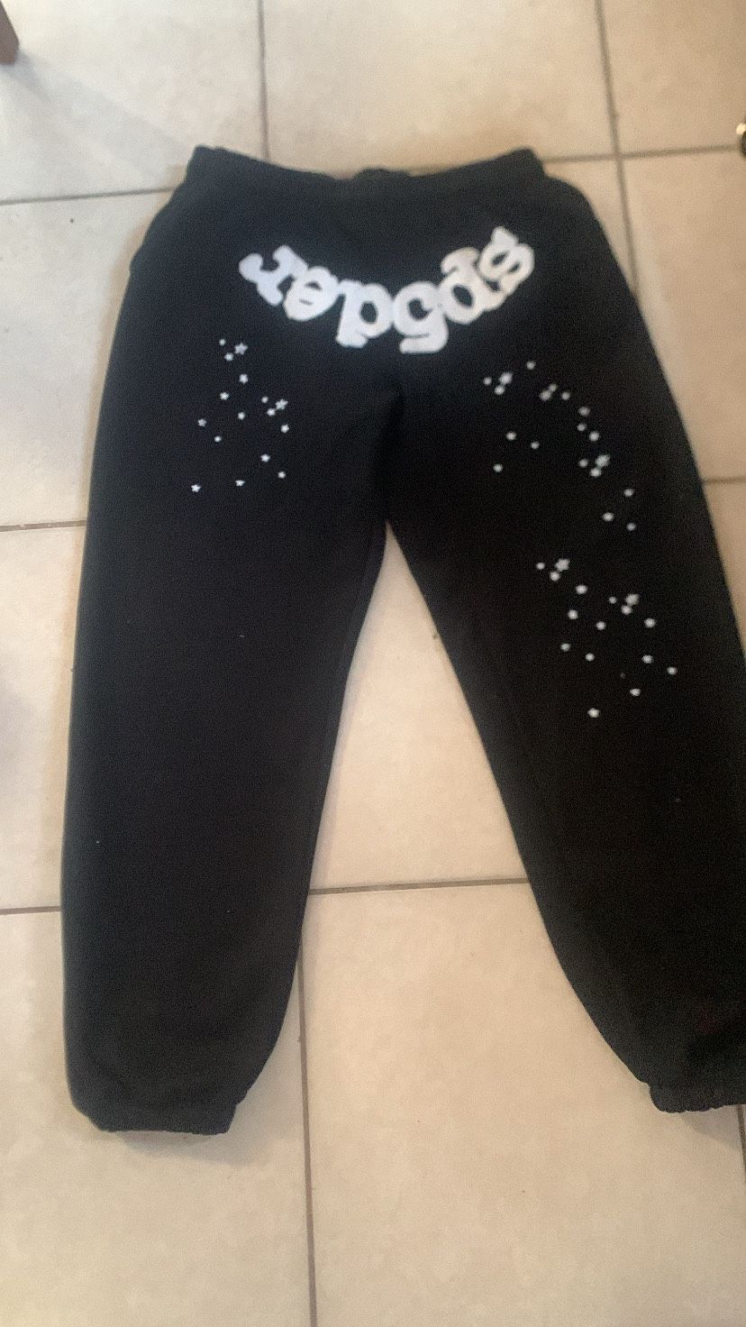 Spider sweats