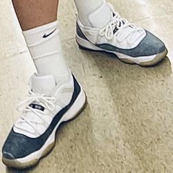 Jordan Retro 11 .. Size 13