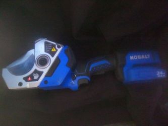 Kobalt 24V Max Cordless Pipe Cutter