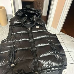 Moncler 