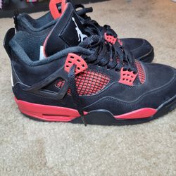 Red Thunder 4s