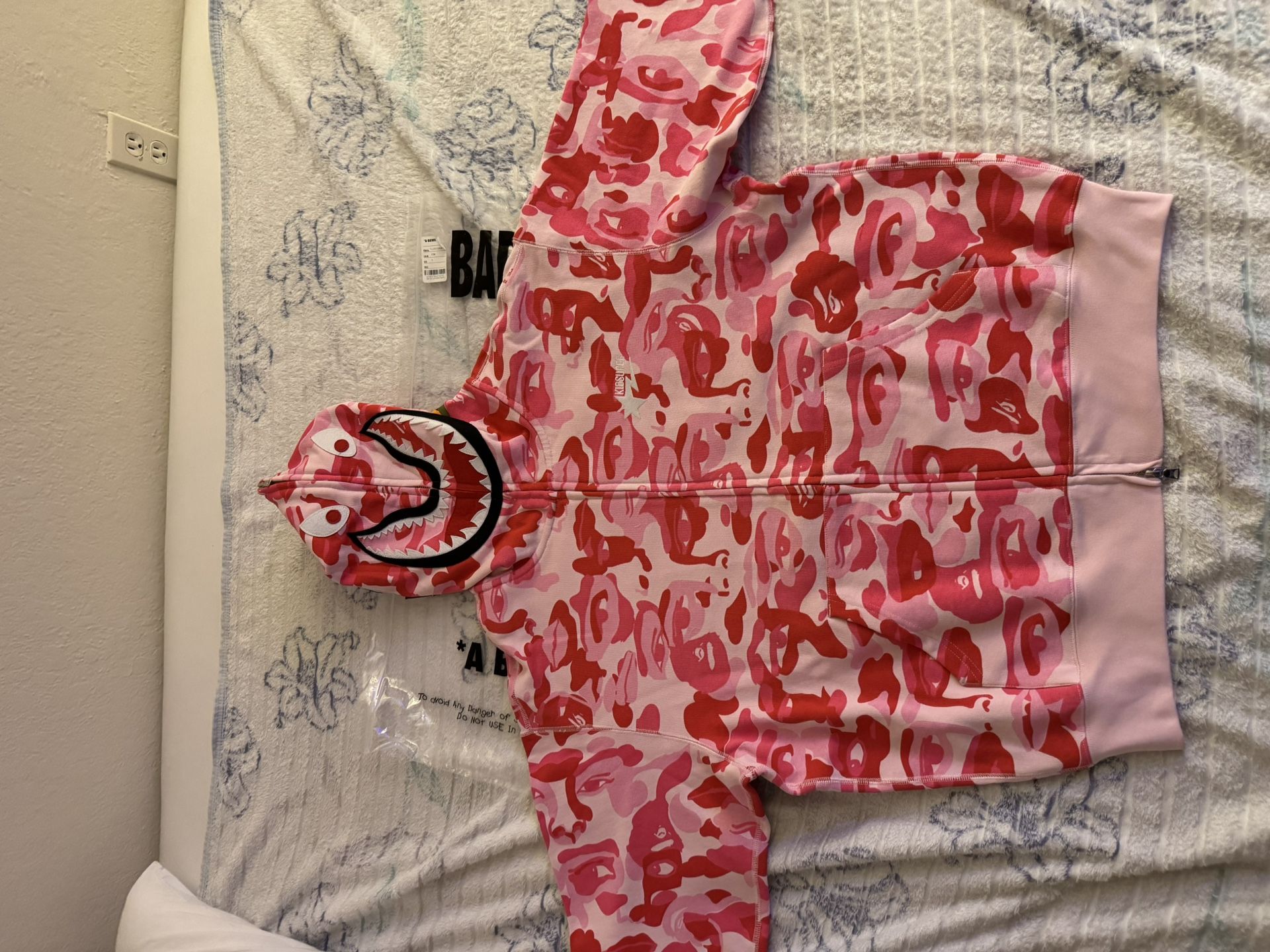 BAPE X KIDSUPER PINK SHARK HOODIE LARGE