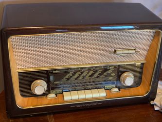 EMUD Rekord Senior 60 Vintage Radio