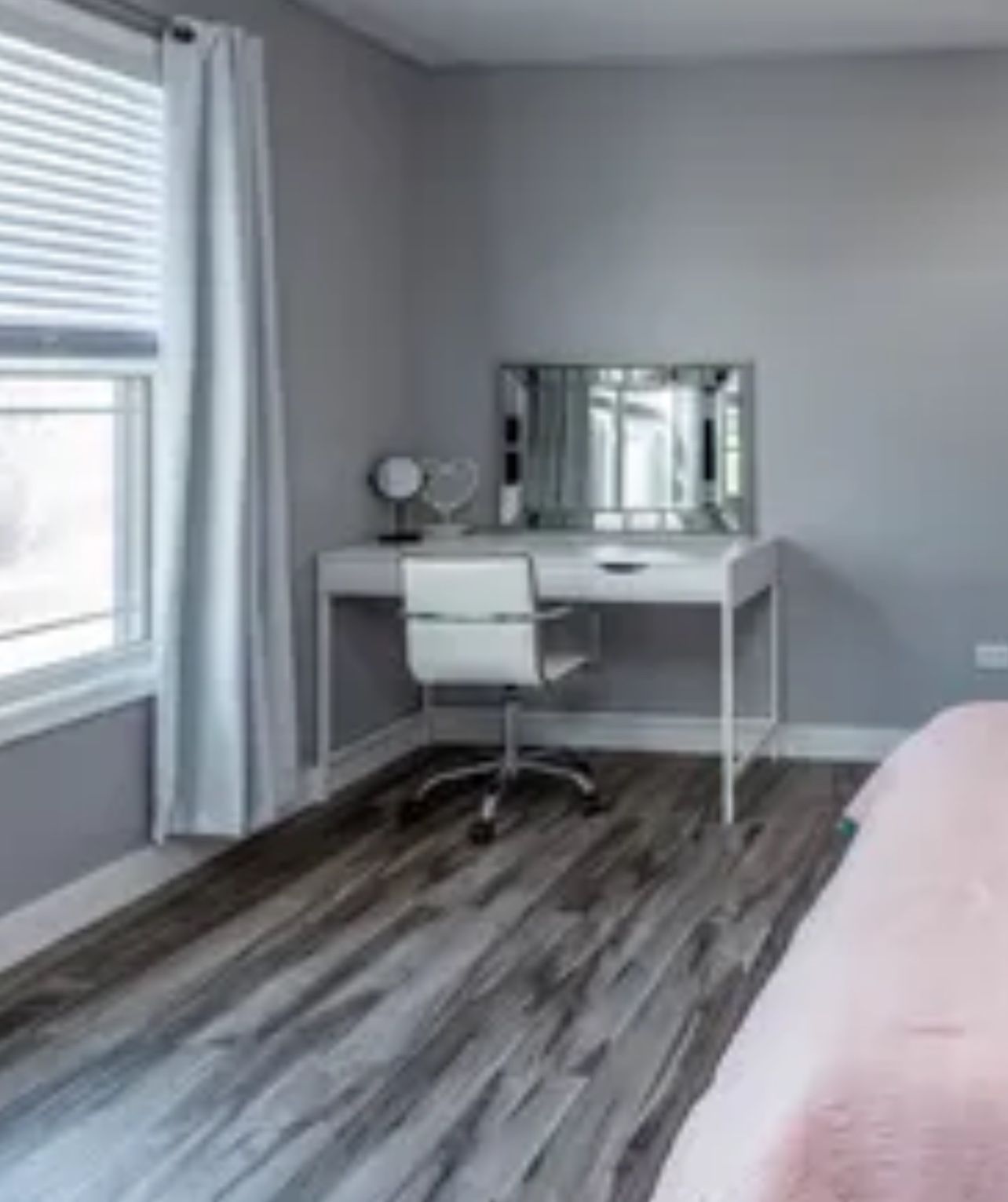 White Vanity Desk