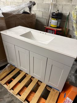 Dover 48-in Light Gray Single Sink Bathroom Vanity with White Cultured Marble Top