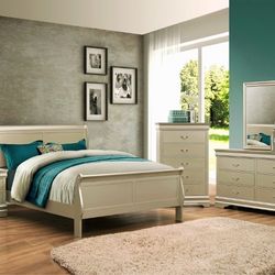 New Queen Bedroom Set For $999