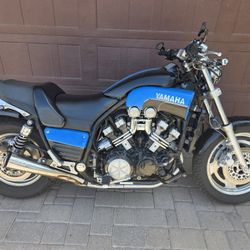 Yamaha VMAX 1200 145HP Muscle bike