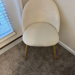 Accent Chair 