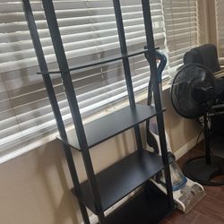 STABLE SHELF FOR SALE $10 