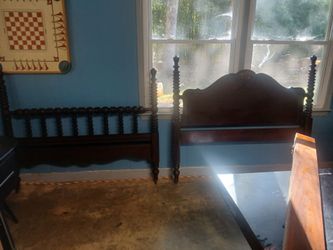 Full bedroom set