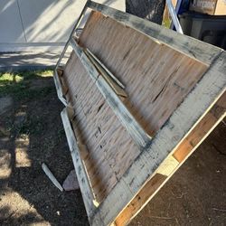 FREE XLARGE Wooden Pallet 