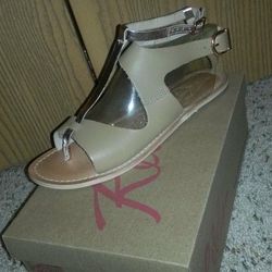 New! Super Cute Leather Tan & Gold Rose Double Strap Sandals / Shoes. ***Read Description Below***