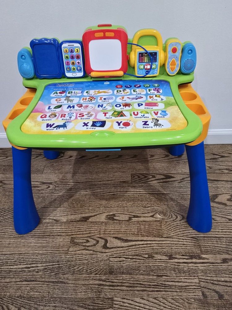 Kids activity Desk