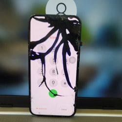 iPhone 11 📱 🕸 ⬛️ 😰 SCREEN  🛠📲✅️☺️👍