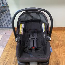 Graco Car seat 