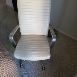 Cadre High Back Executive Office Chair- One Left