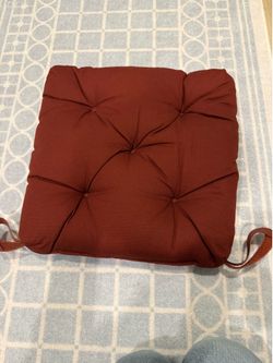 Seat cushion x2