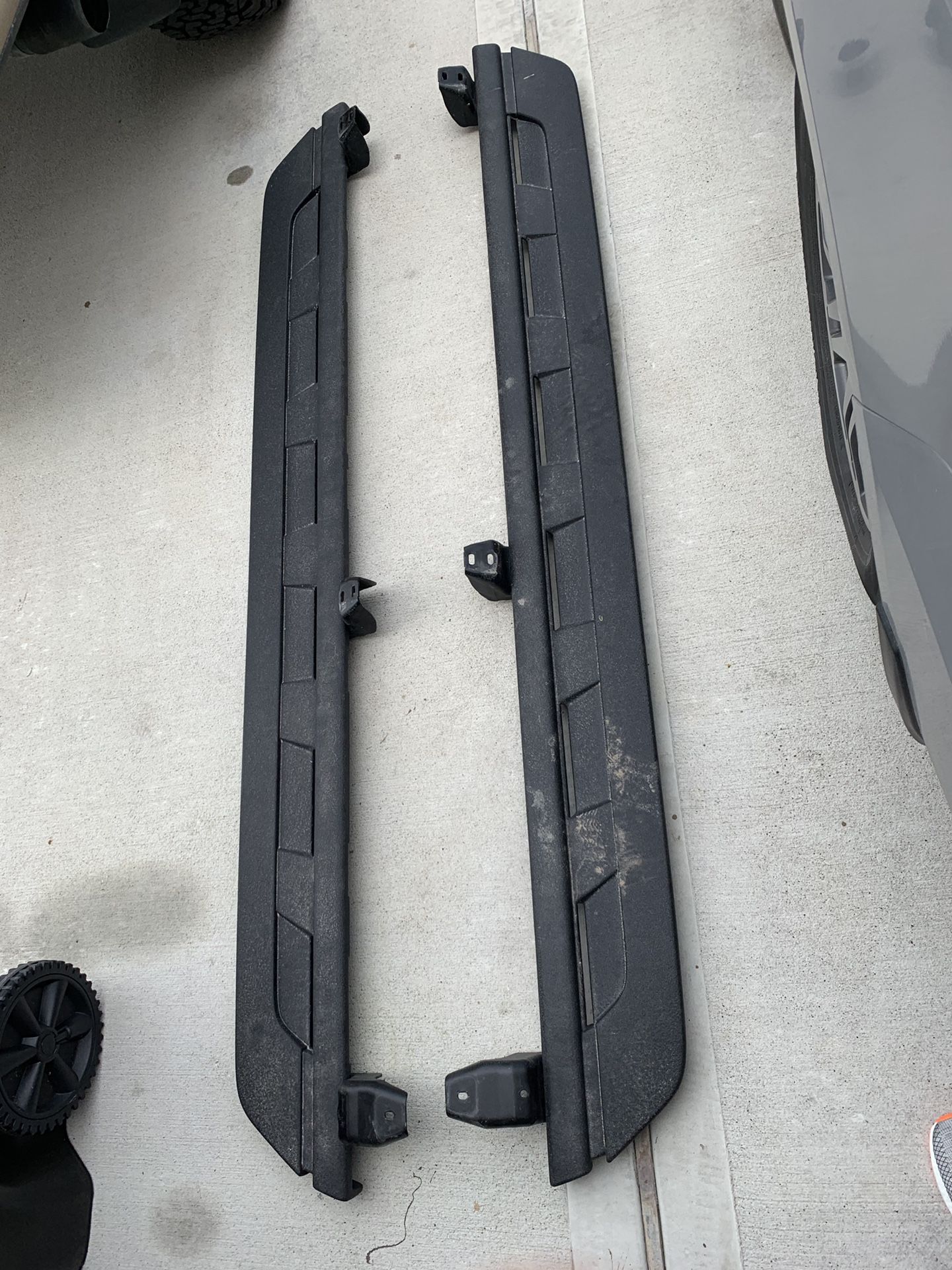 Cast Aluminum Running Boards for the 2005-2019 Toyota Tacoma Double Cab (PT767-35160)