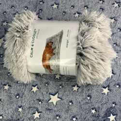 Calm & Cuddle Pet Blanket