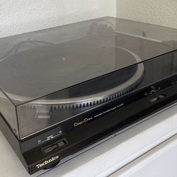 Technics Direct Drive SL-DD33 Turntable Shure Cartridge