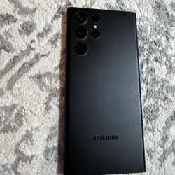 Unlocked Samsung Galaxy S22 Ultra