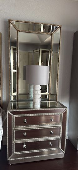 Z Gallery 3 drawer mirrored Chest
