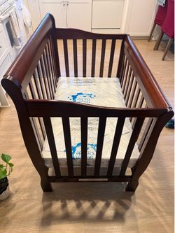 Mini Crib and Mattress
