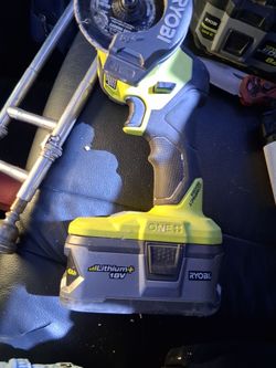 Ryobi cut off tool and 4 amp battery