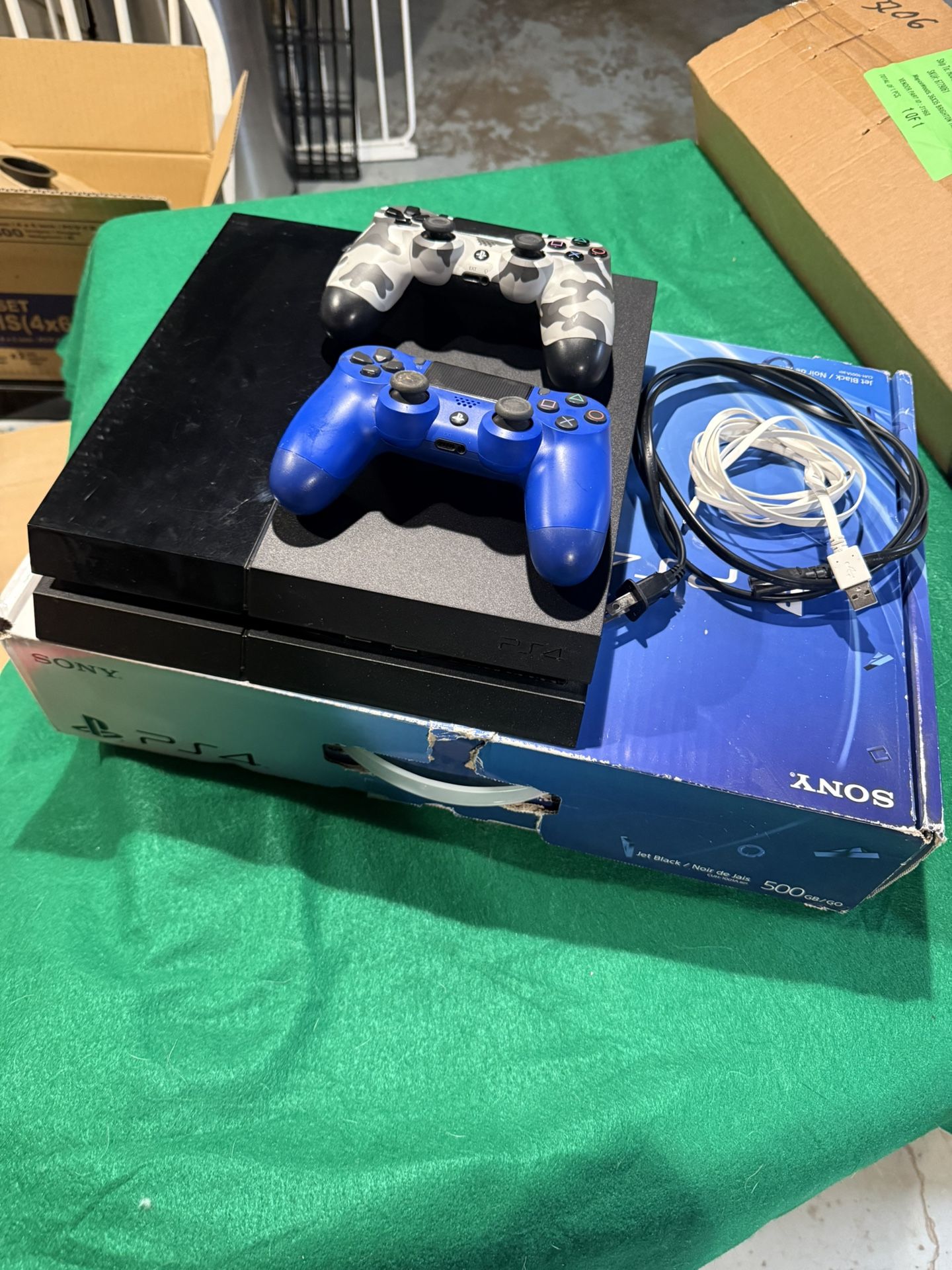 PS4 - Used - 500GB - Adult Owned for Sale in Stickney, IL - OfferUp