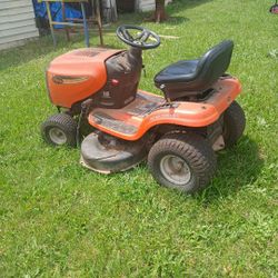 riding mower/ariens